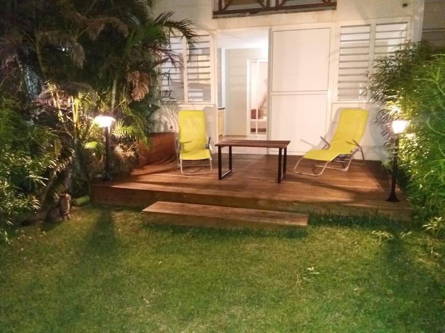 Le Mafane *** Apartment La Saline Le Bains Luaran gambar
